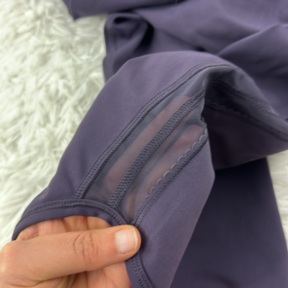 🔥$SALE$🔥 Lululemon Sun Setter Crop (17") Boysenberry - Picture 3 of 5